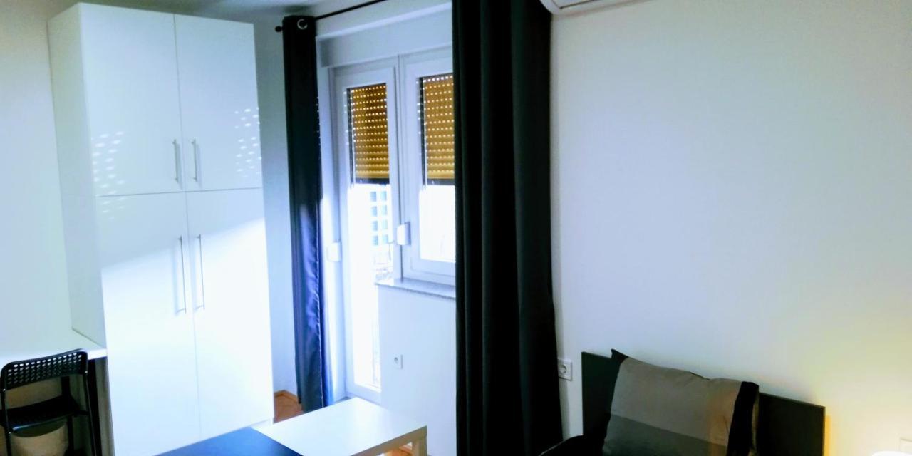 Pula Center Green Park Apartments And Rooms エクステリア 写真