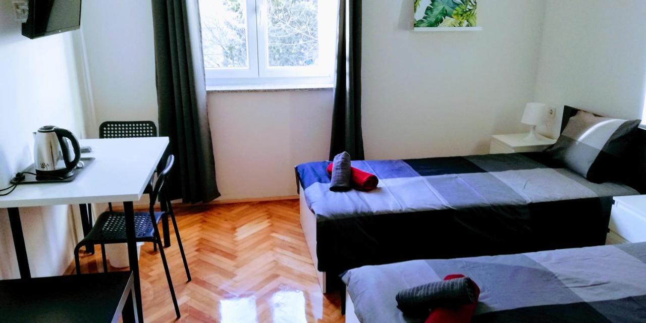 Pula Center Green Park Apartments And Rooms エクステリア 写真
