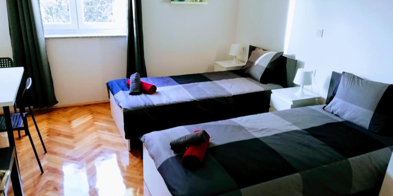 Pula Center Green Park Apartments And Rooms エクステリア 写真